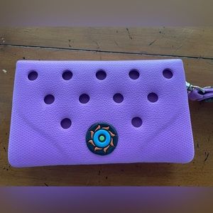 Optari wristlet/clutch handbag in purple